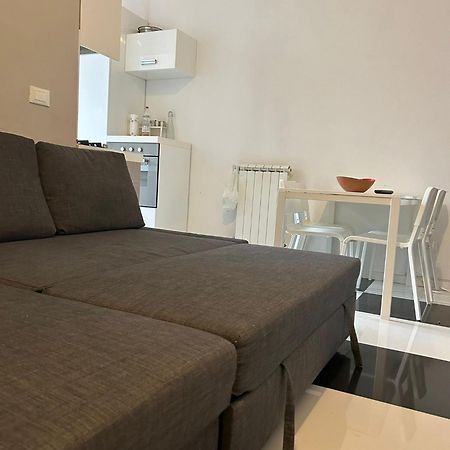 Ampio Bilocale Sui Navigli Milano Apartment ภายนอก รูปภาพ
